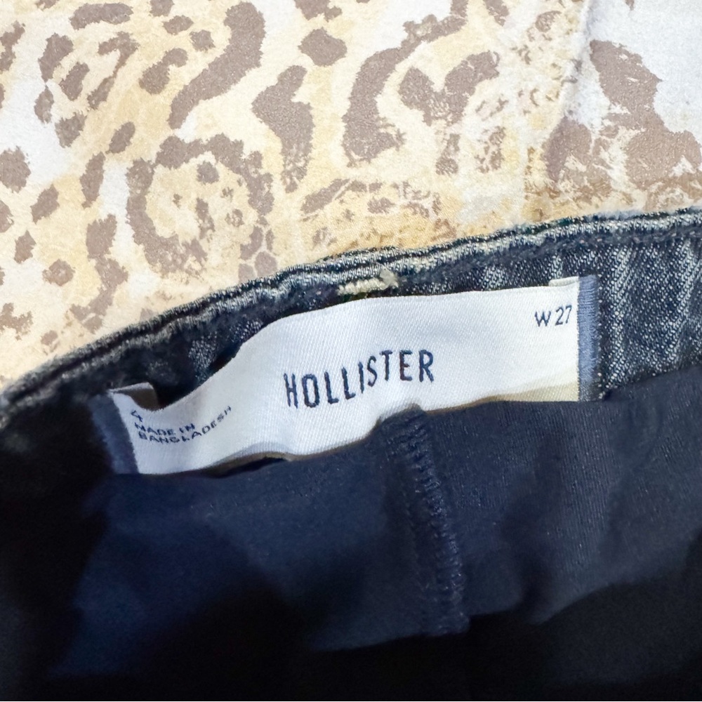 Hollister Low-Rise Lace-Up Denim Mini Skort - Picture 9 of 10